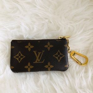 ‼️sold‼️Louis Vuitton Pochette Clés